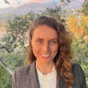 Meet your Posher, Michaela